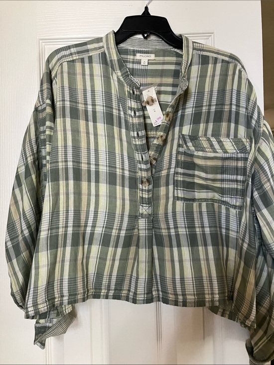 Pilcro Tops - Pilcro Green Plaid Button-Front Casual Shirt